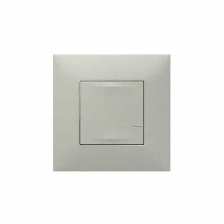 Interruptor Doble Legrand Modelo K4003DCW, Con Iluminación, Marca De Calidad Garantizada