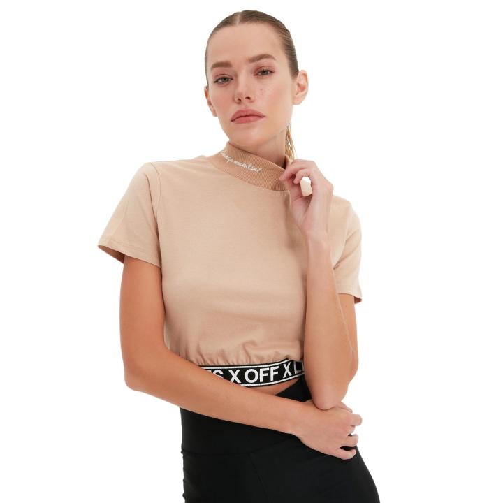 TRENDYOL Camiseta Básica Básica De Cuello Redondo Para Mujer, Pudra., XG