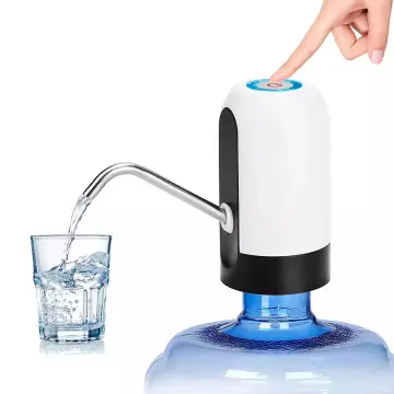 Dispensador de agua manual acoplable a garrafas y botellas
